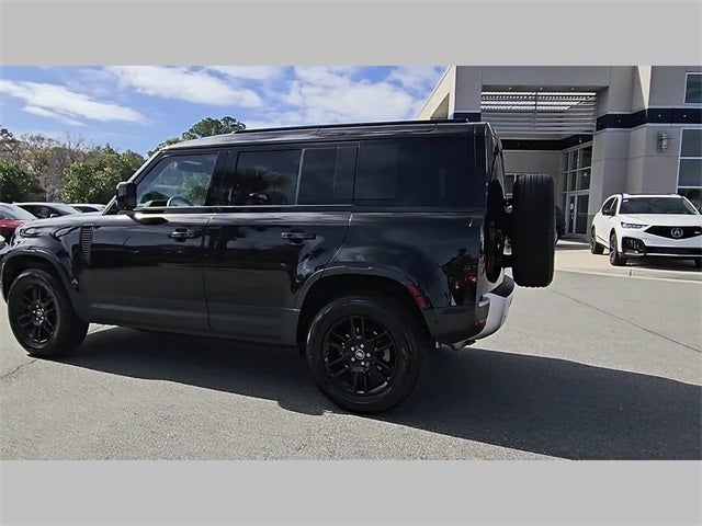 2025 Land Rover Defender 110 S