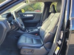 2021 Volvo XC40 Momentum