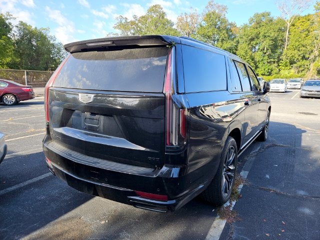 2023 Cadillac Escalade ESV Sport Touring Package