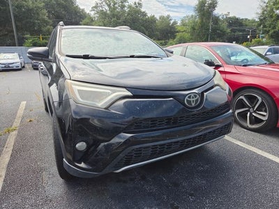 2017 Toyota RAV4 SE