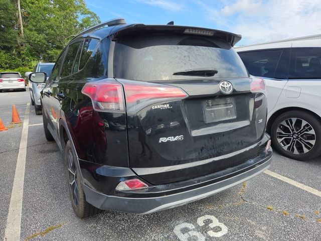 2017 Toyota RAV4 SE