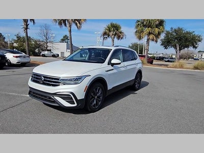 2023 Volkswagen Tiguan 2.0T SE