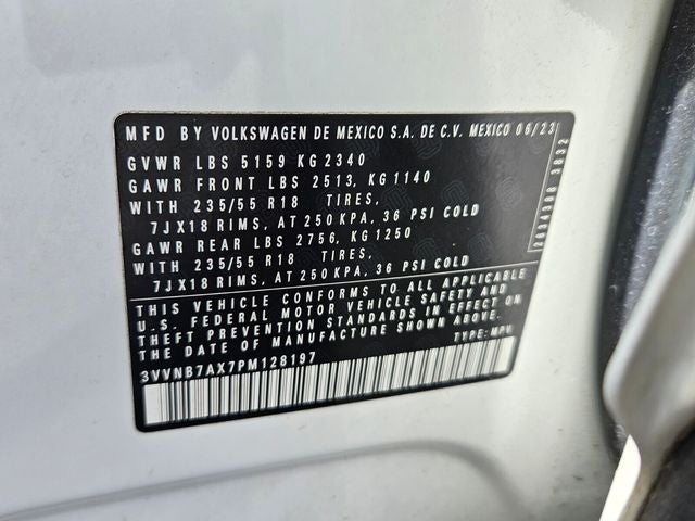 2023 Volkswagen Tiguan 2.0T SE