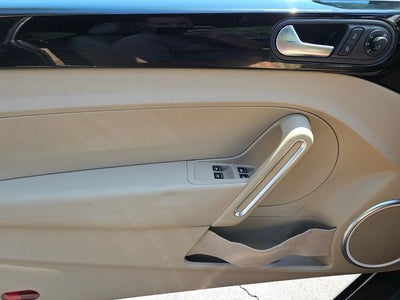 2013 Volkswagen Beetle Convertible 2.0 TSi