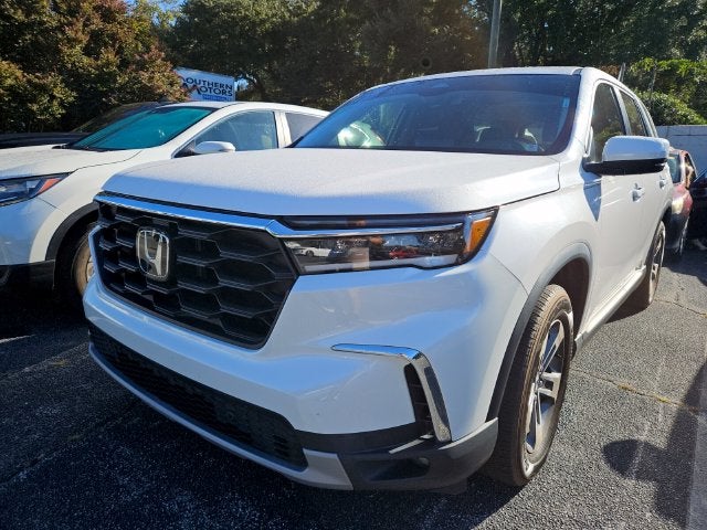 2025 Honda Pilot Base