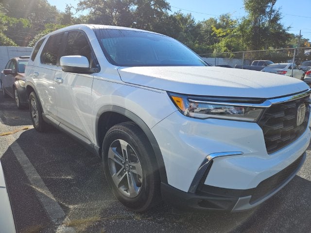 2025 Honda Pilot Base