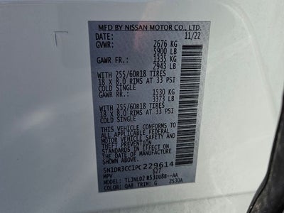 2023 Nissan Pathfinder SL