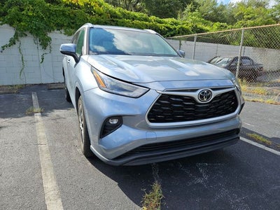 2021 Toyota Highlander XLE