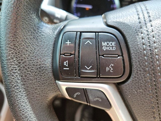 2017 Toyota Highlander LE