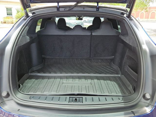 2024 Tesla Model X Base