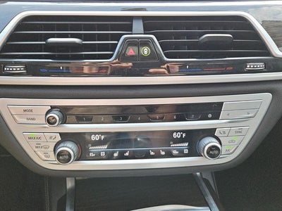 2022 BMW 7 Series 740i